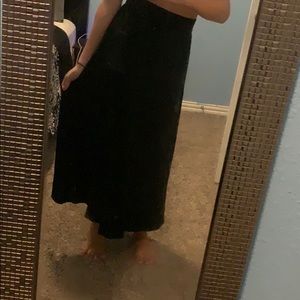 A black long skirt.